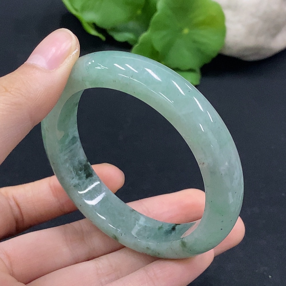 F31654294 Jadeite Circular Bracelet, Size 52.5, Color Origin Undetermined, Total Weight Approx. 52.1g