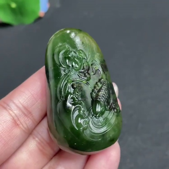 H28309856 Hetian Jade Pendant - Lotus and Fish Symbolizing Abundance Every Year, Total Weight Approx. 61.3g