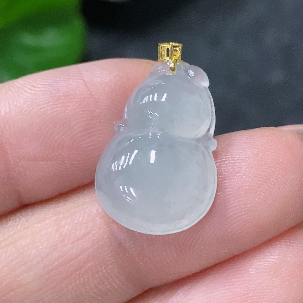 F34043626 Jadeite Pendant Gourd 18k Total Weight Approx. 2.32g