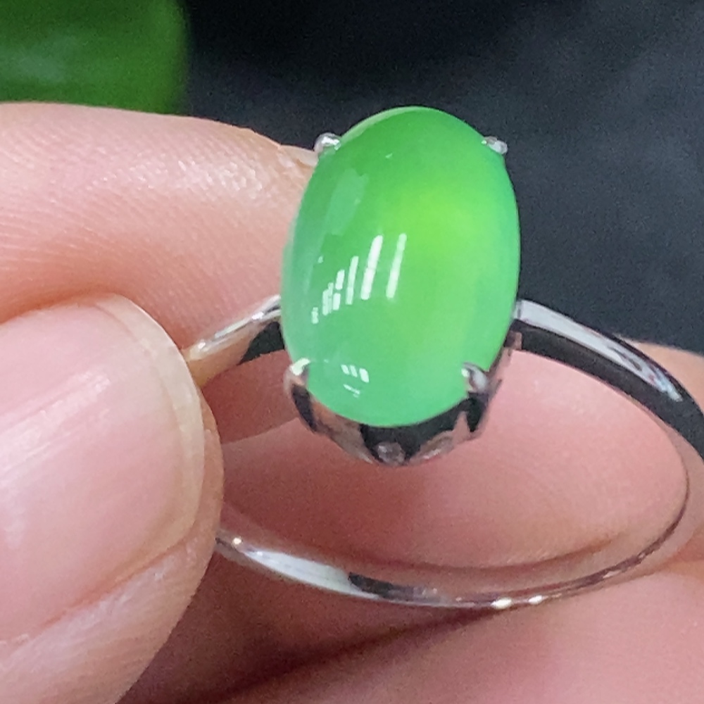F33930208 Jadeite Ring with 18k Mounting Size 19 Total Weight Approx. 3.45g