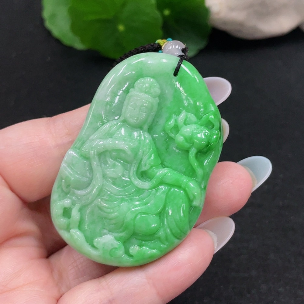 F33874139 Jadeite Guanyin Pendant Total Weight Approx. 29.6g (Including Cord Weight)