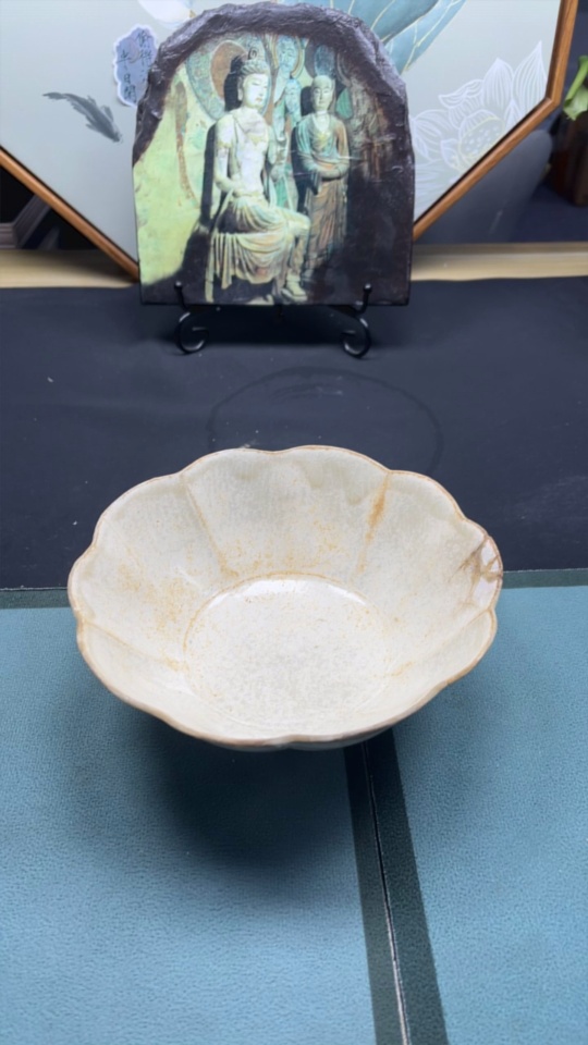 W33937590 Ceramic Repaired Yingqing Glazed Floral-Rim Bowl, Size as per Actual Item
