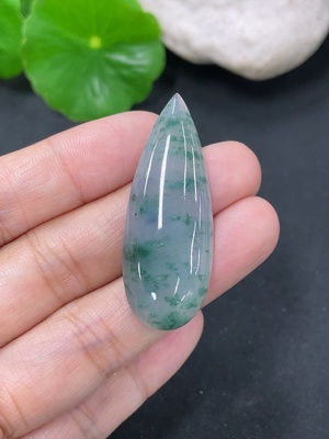F41934637 翡翠水滴挂件 货品总重约7.14g