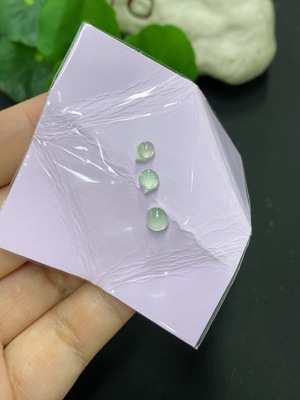 F46616372 翡翠蛋面一手走