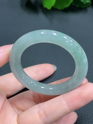 F23627333 Jadeite Donut Pendant Total Weight 24.690g