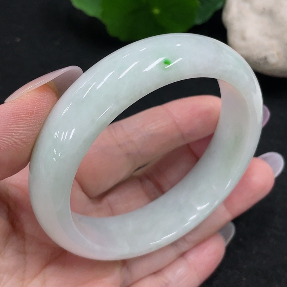 F33918106 Jadeite Round Bangle Size 57.5 Total Weight Approx. 67.9g