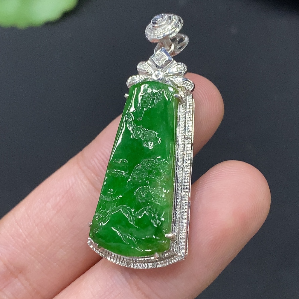 F27057340 Jadeite Landscape Inlay with 18k Gold, Total Weight Approx. 4.57g