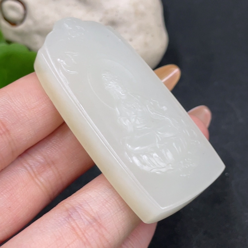 H32705717 Hetian Jade Pendant Guanyin Total Weight Approx. 37.4g