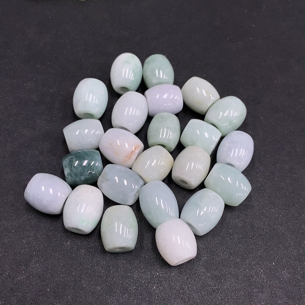 F34077196 Jadeite Barrel Beads Sell as a Lot