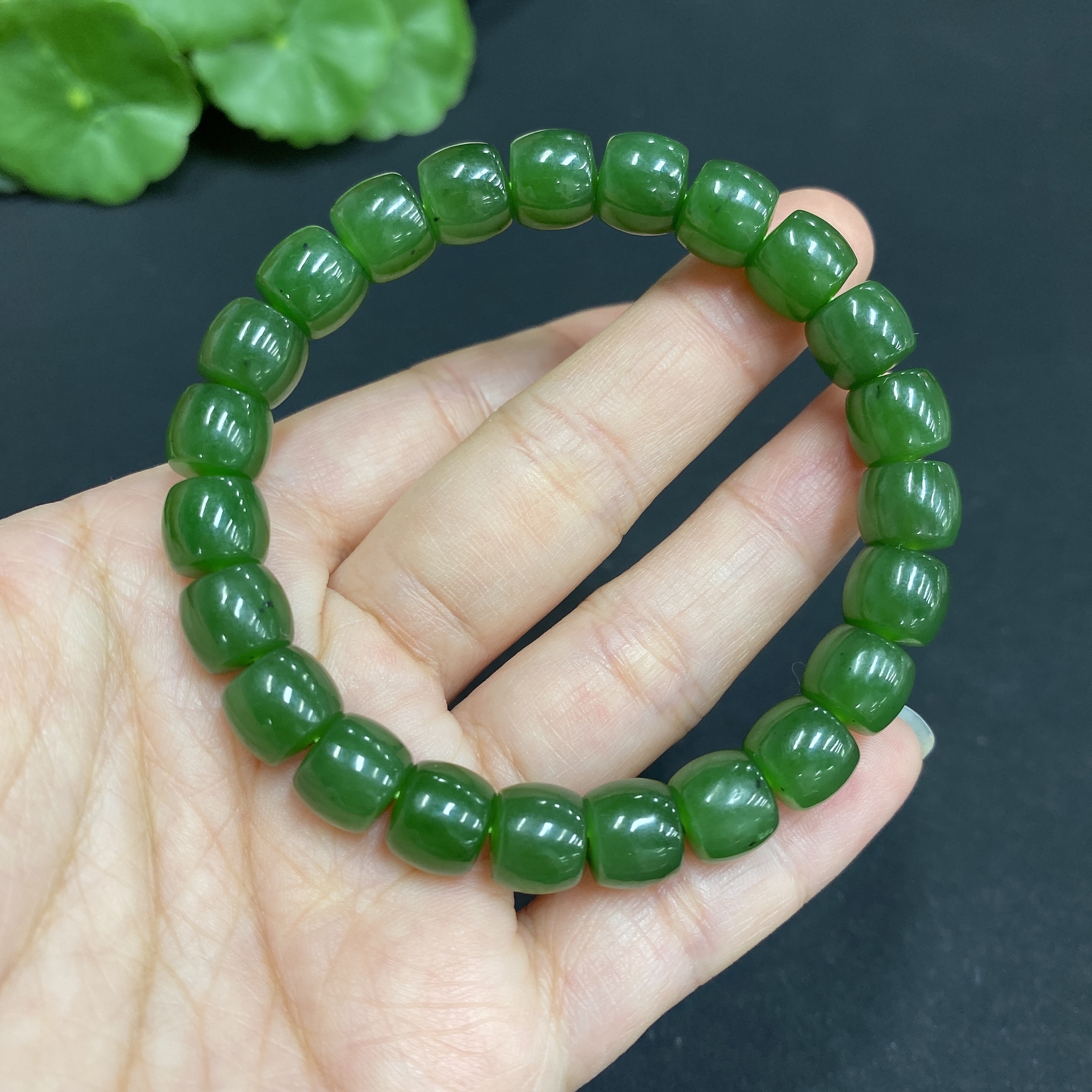 H34014846 Hetian Jade Jasper Bracelet Approx. 8.6 mm Total Weight Approx. 27.1g
