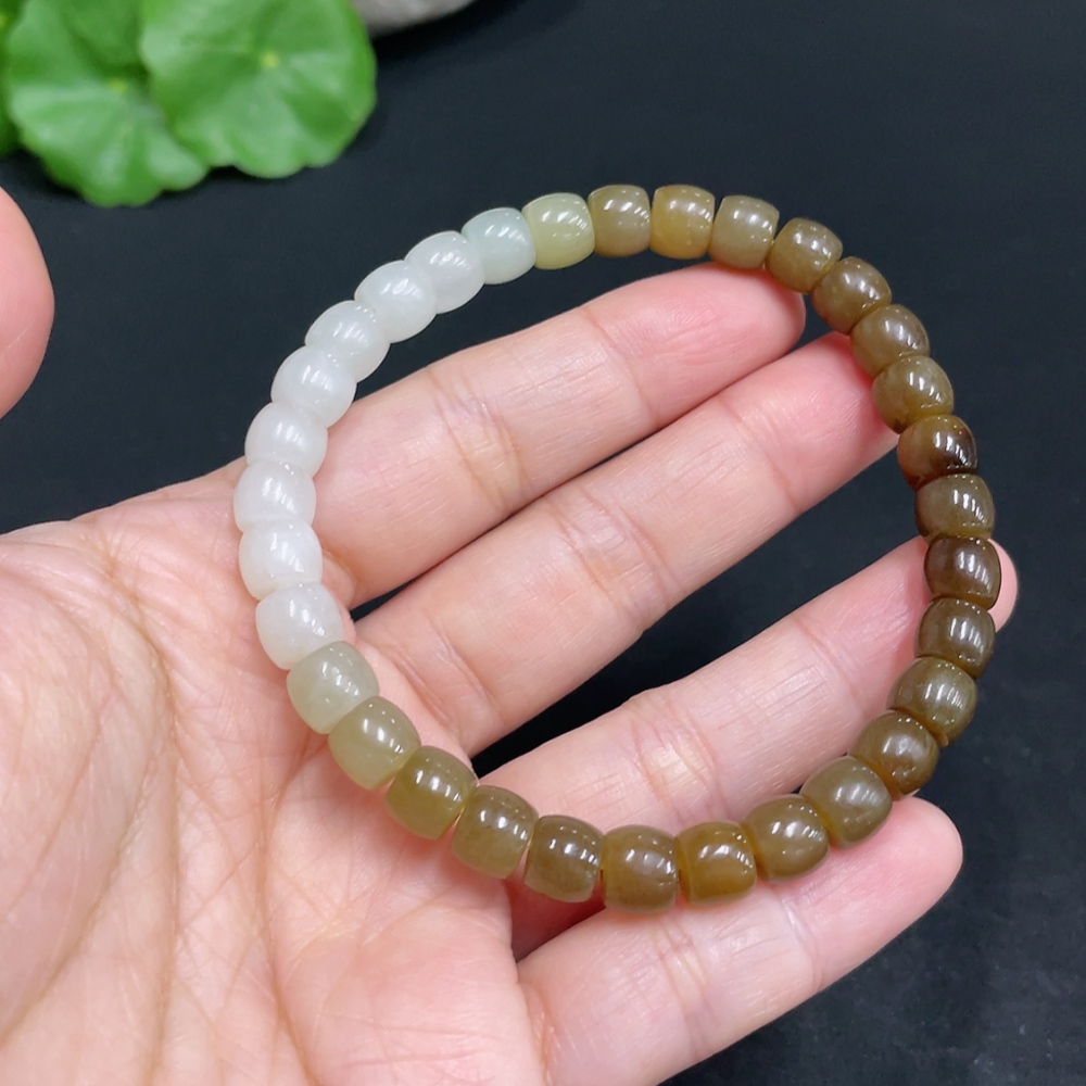 H34072098 Hetian Jade Bracelet, approx. 6.7mm, total weight approx. 17.7g