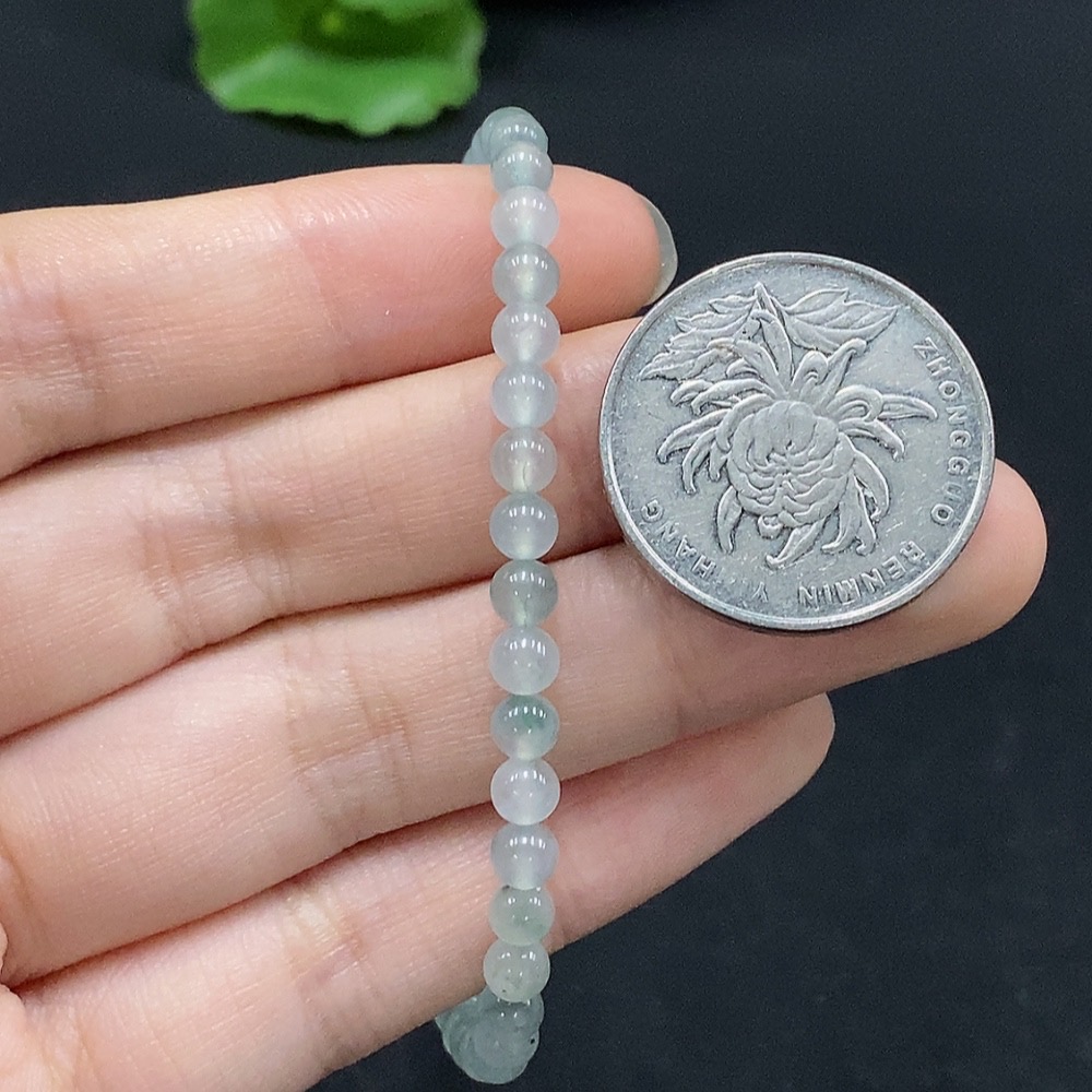 F32786419 JadeiteBeaded Bracelet approx. 4.5mm, total weight approx. 6.42g