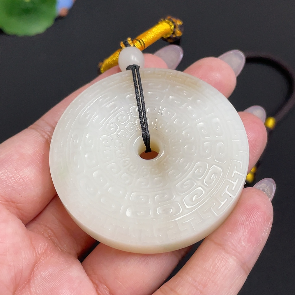 H33900448 Hetian Jade Pendant, Antique-style Button