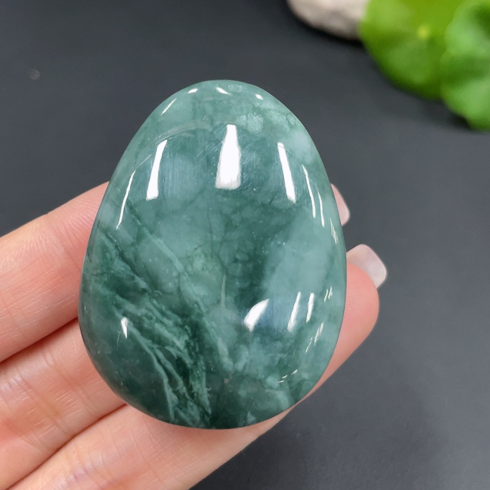 F20301055 Jadeite Pendant Antique Style Total Weight 39.874g