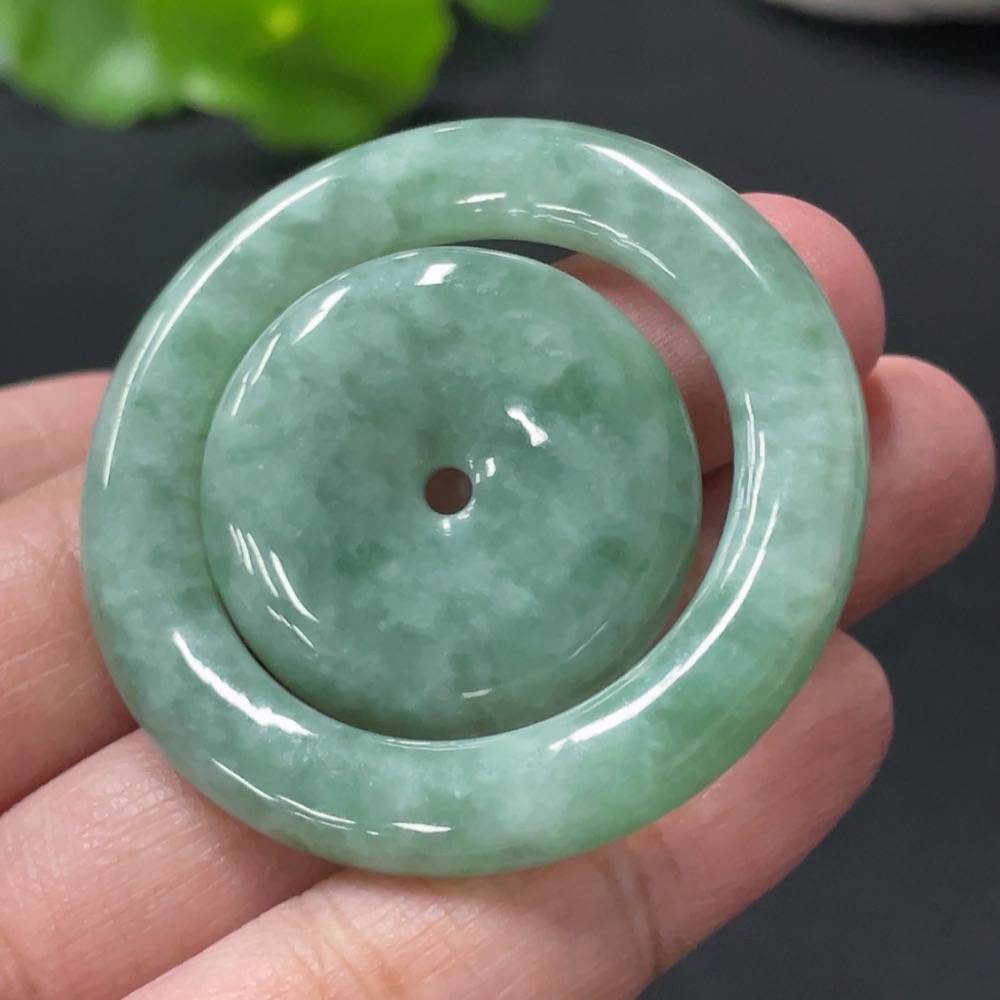 F31631435 JadeiteMother-and-Child Toggle Pendant