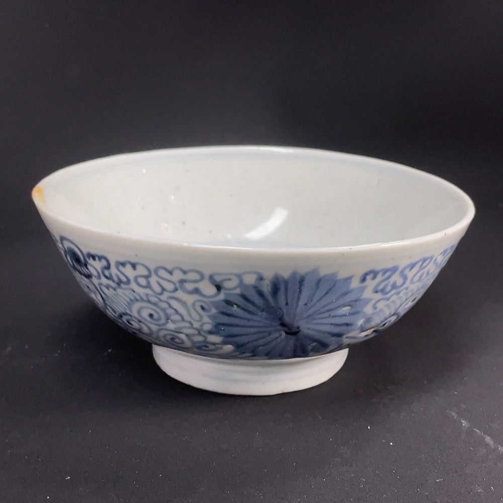 W22532342 Ming Dynasty Zhengde Blue and White Floral Porcelain