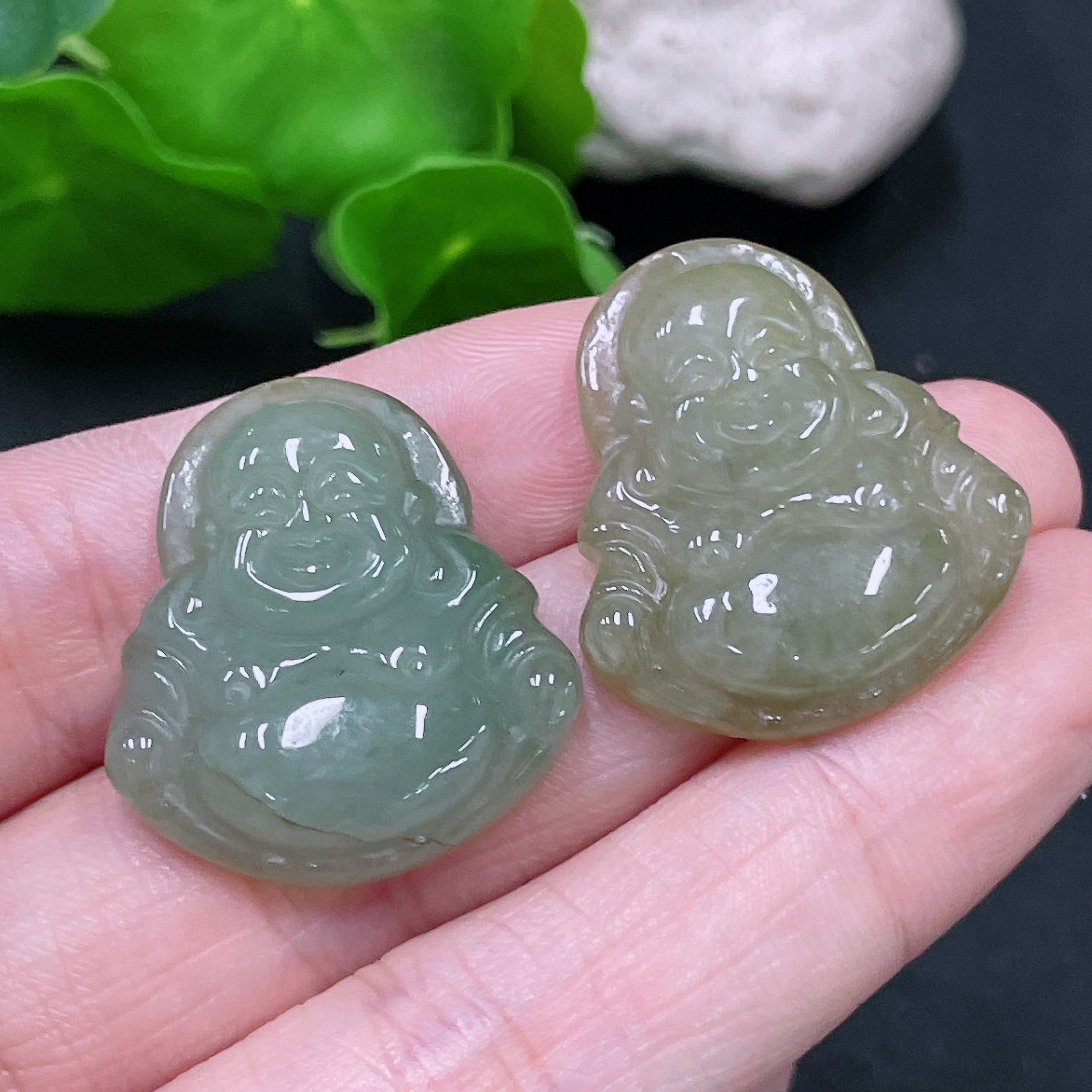 F33918892 Jadeite Buddha Pendant Sell as a Lot