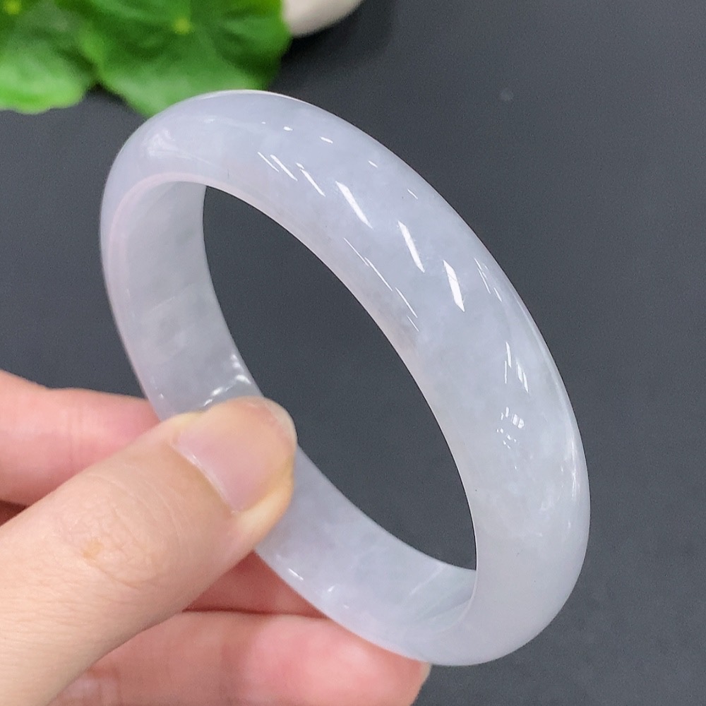 F21320868 Jadeite Round Bangle Size 55.5 Total Weight 46.978g