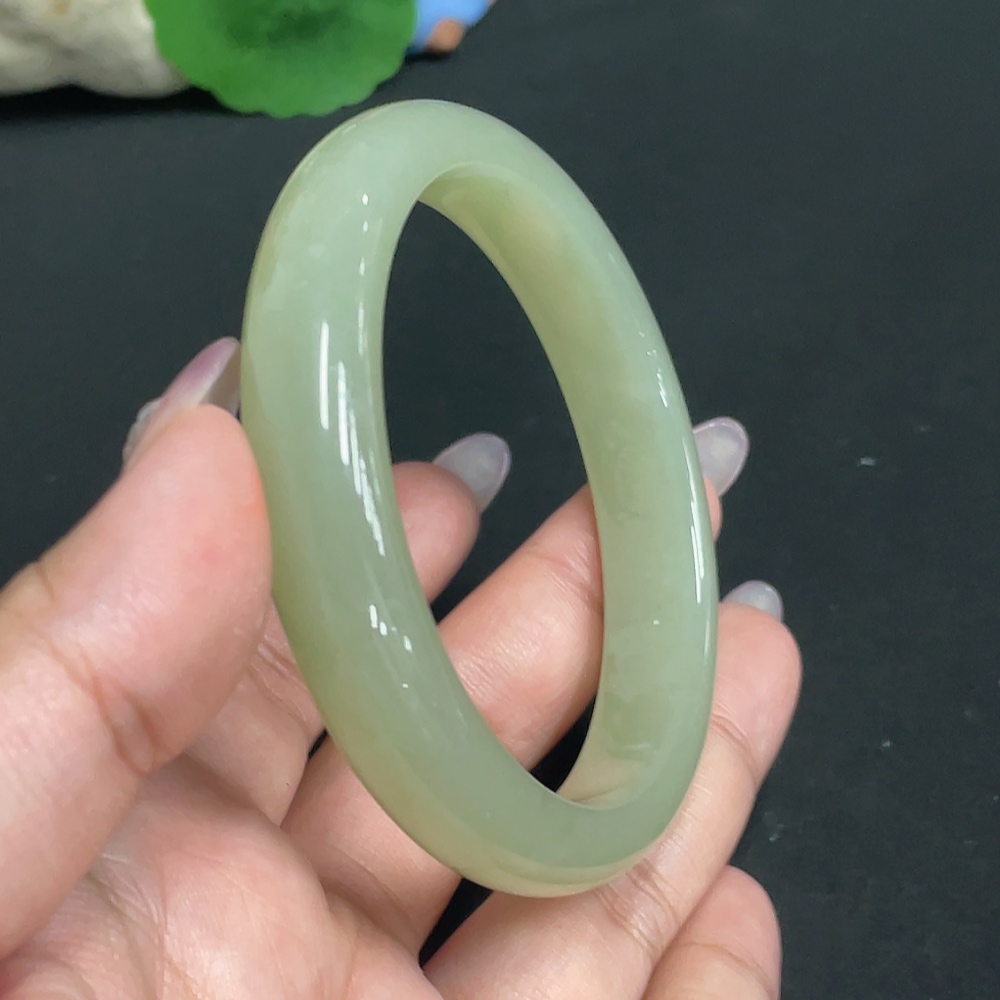 H33939600 Hetian Jade Round Bracelet Size 60.3 Total Weight Approx. 49.7g