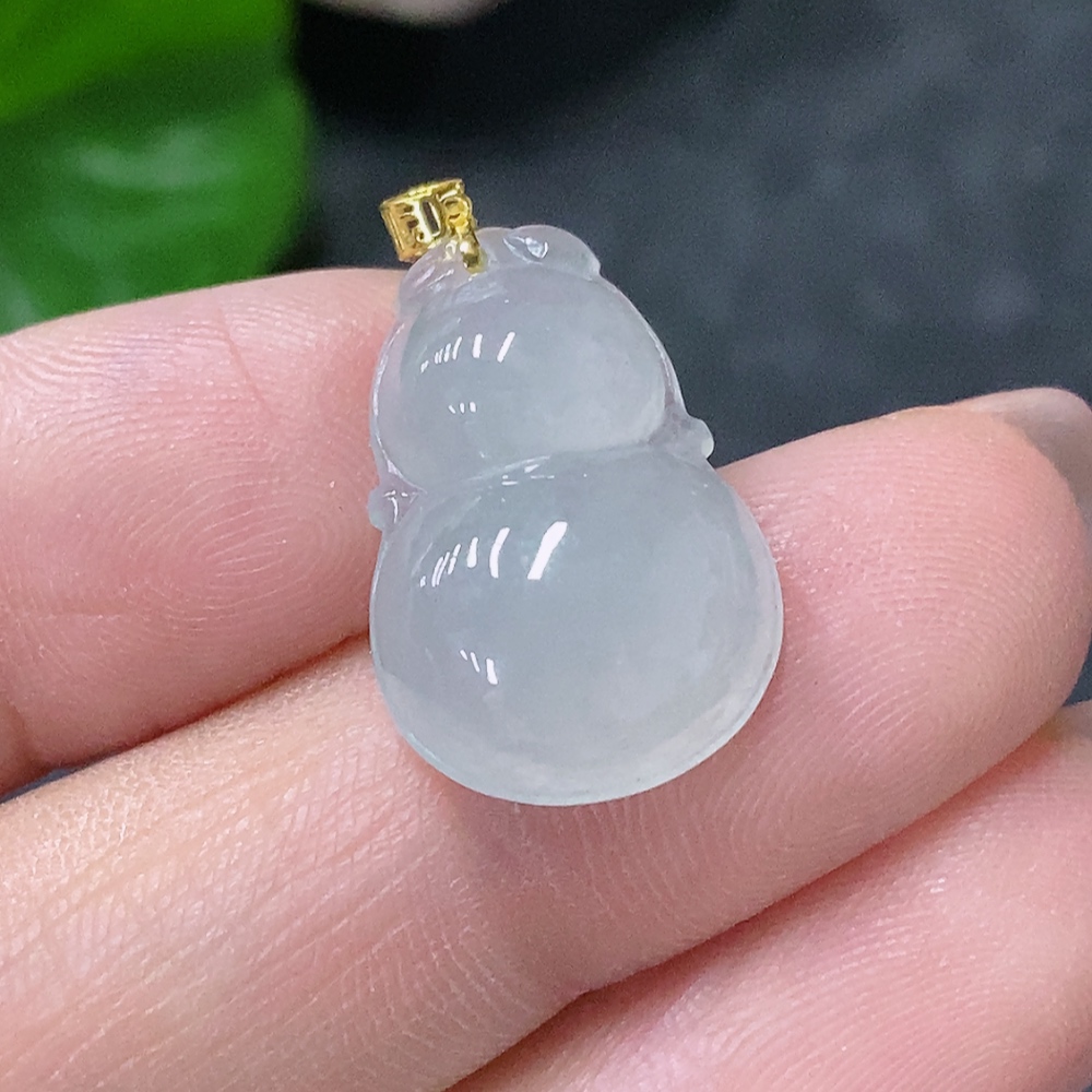 F34043626 Jadeite Pendant Gourd 18k Total Weight Approx. 2.32g