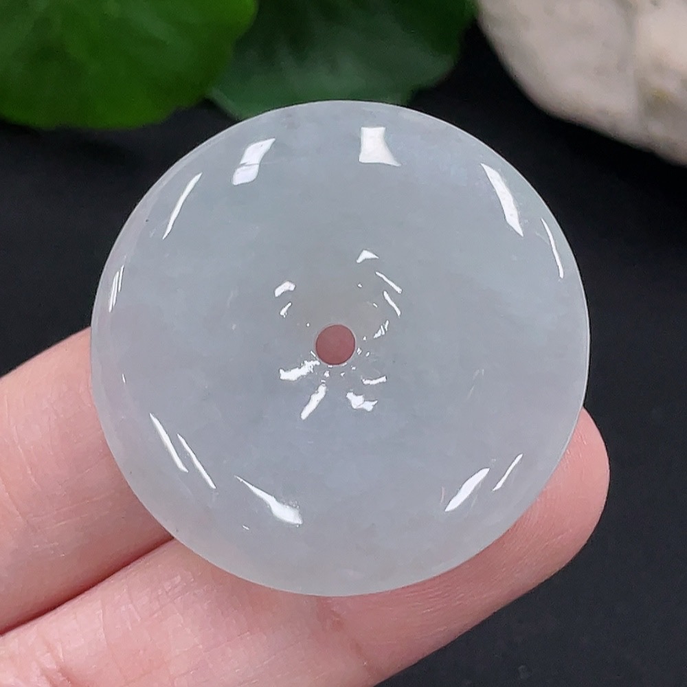 F31593097 Jadeite Safety Buckle Pendant Total Weight Approximately 10.9g