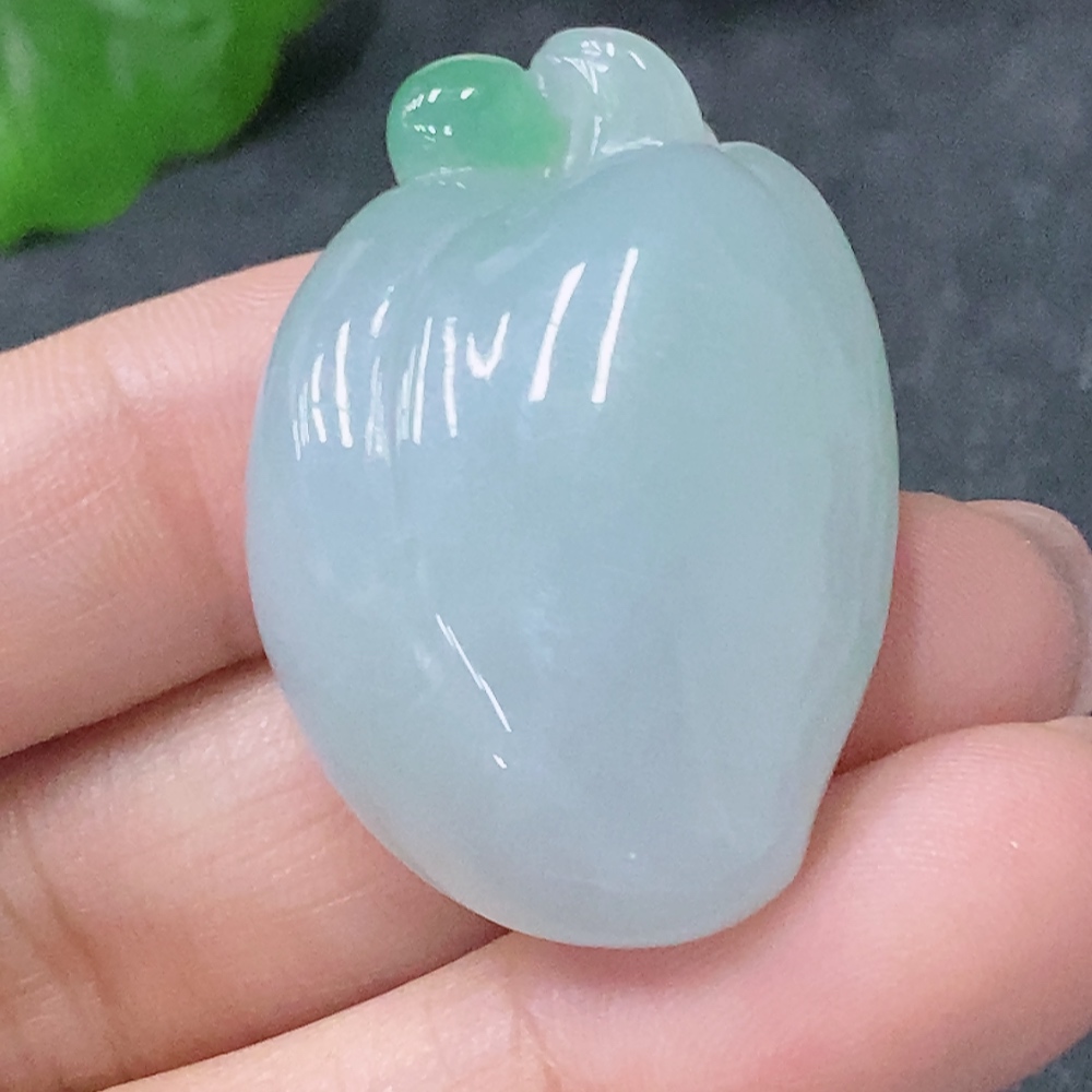 F34998661 Jadeite Pendant Fú Guā, Total Weight Approx. 15.89g