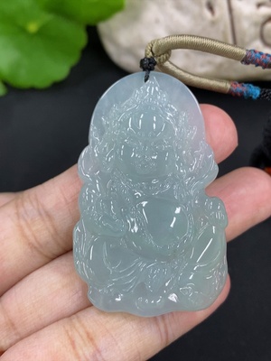 F46597192 翡翠挂件 货品总重约17.5g