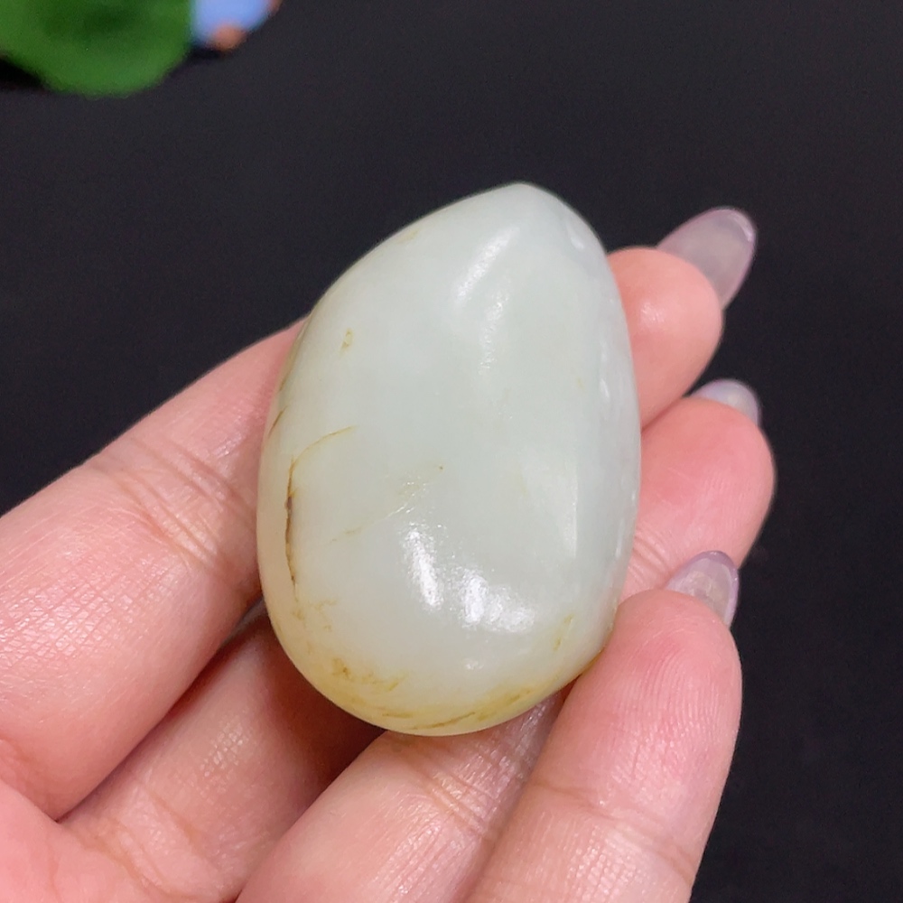 H33901172 Hetian Jade Pendant, Guanyin, Undetermined Skin Color Origin, Total Weight Approx. 48.2g