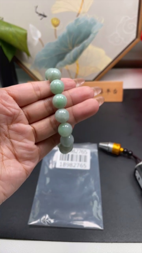 F18982765 Jadeite Bead Necklace Diameter Approx. 12.8 Total Weight 58.217g