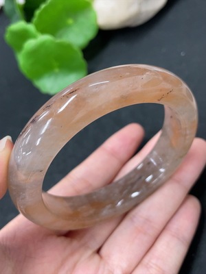 H41945371 非洲翠（独龙玉）正圈手镯  圈口56.5   货品总重约58g