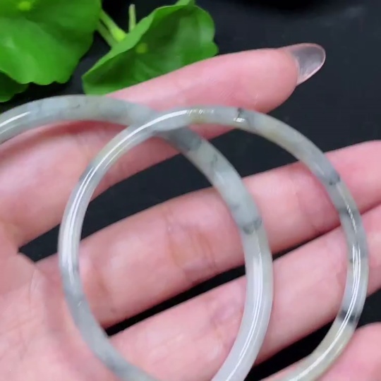 F34983451 Jadeite Round Bangle Sell as a Lot Size 50.8/58.3