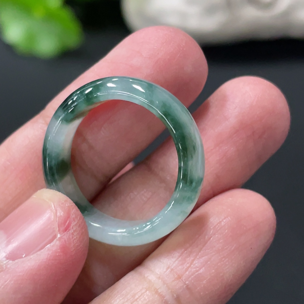 F34018037 Jadeite Ring Size 16 Total Weight Approx. 3.229g