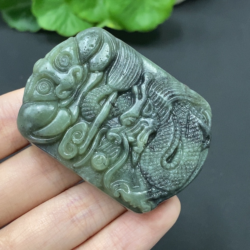 H08448026 Hetian Jade Dragon Pendant, Total Weight 69.6g