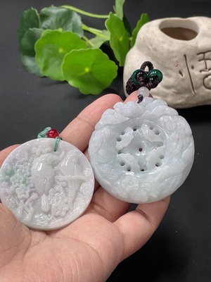 F34076774 Jadeite Pendant Joy on the Brows and Wealth in Full Bloom