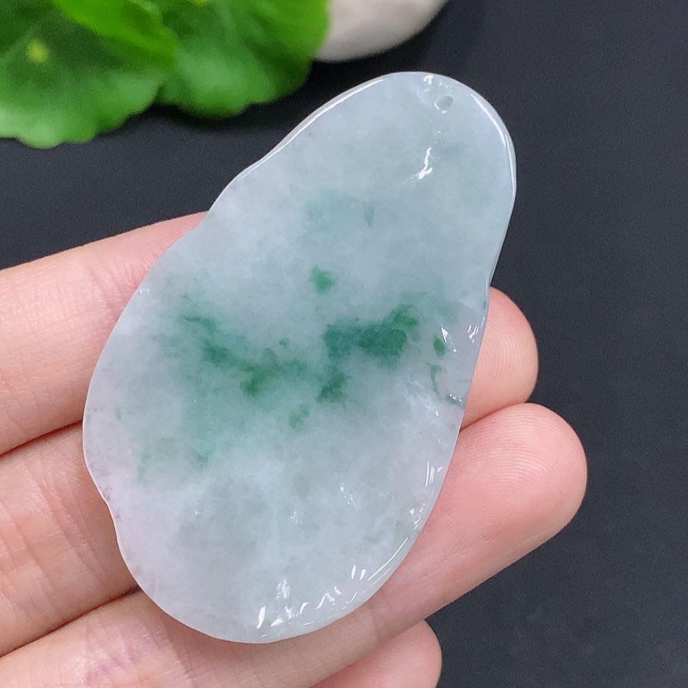 F31606012 JadeiteFormless Guanyin Pendant