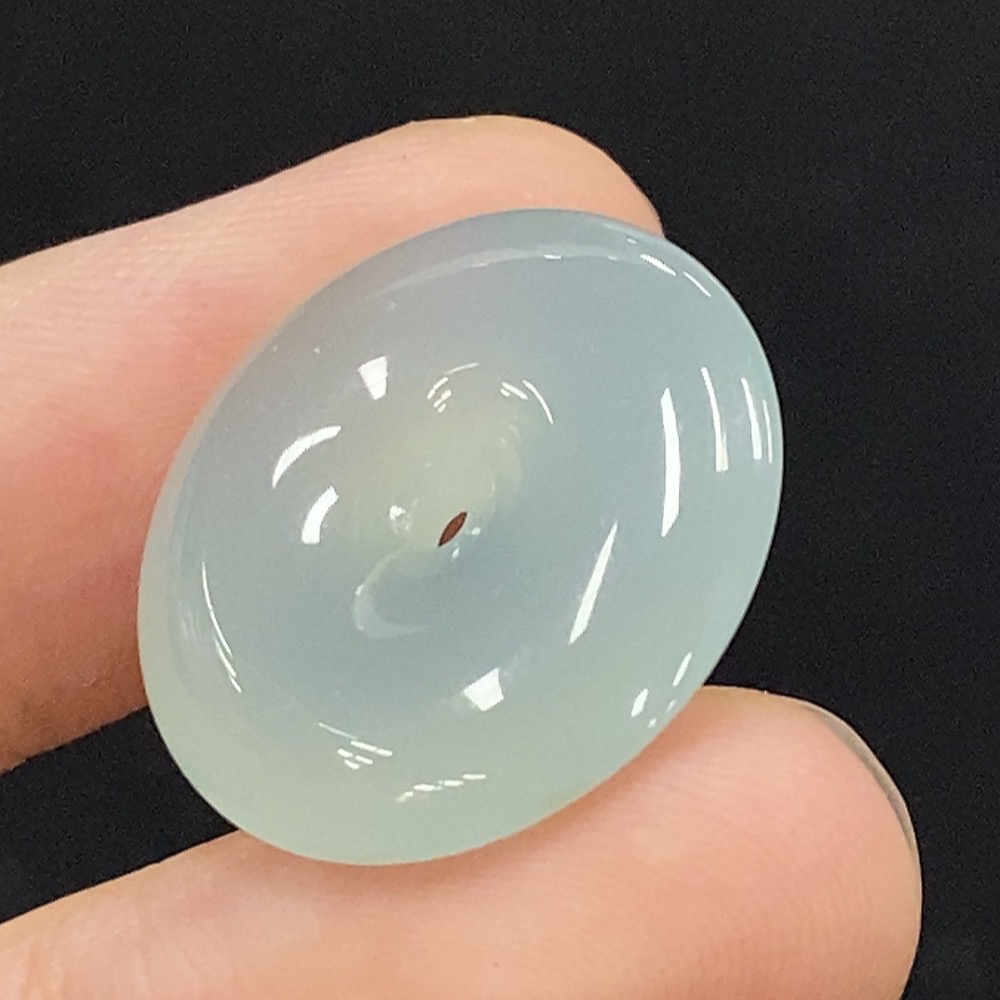 F34028151 Jadeite Safety Buckle Pendant, Total Weight Approx. 4g