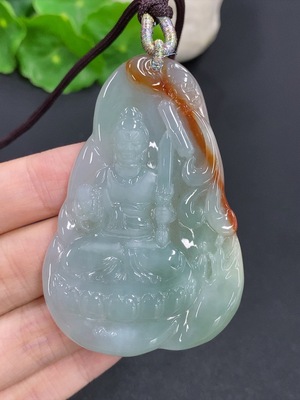 F42968196 翡翠不动明王挂件 货品总重量约39.5克（含绳重）