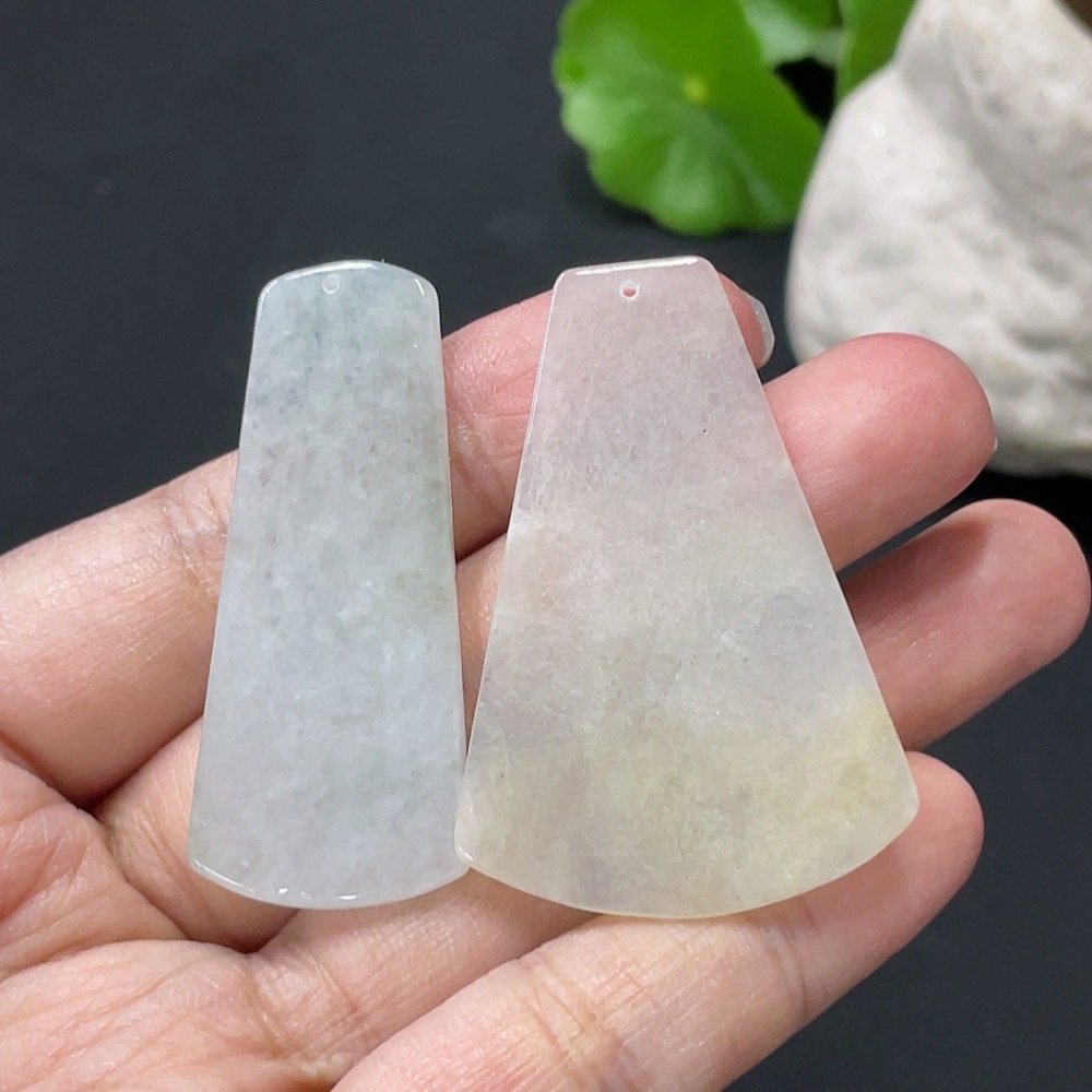 F31605687 Jadeite Plain Pendant
