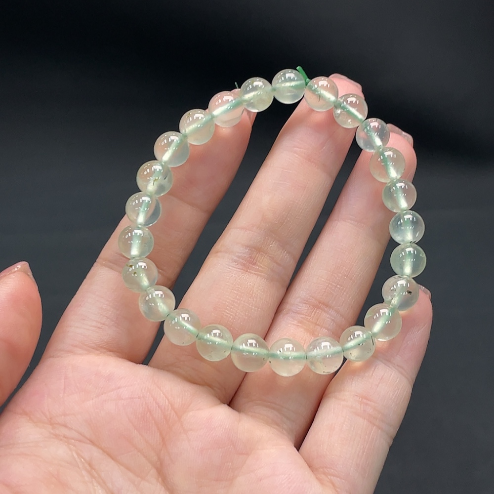 C16708106 Prehnite Bead Strand approx.13.99g 7.3mm