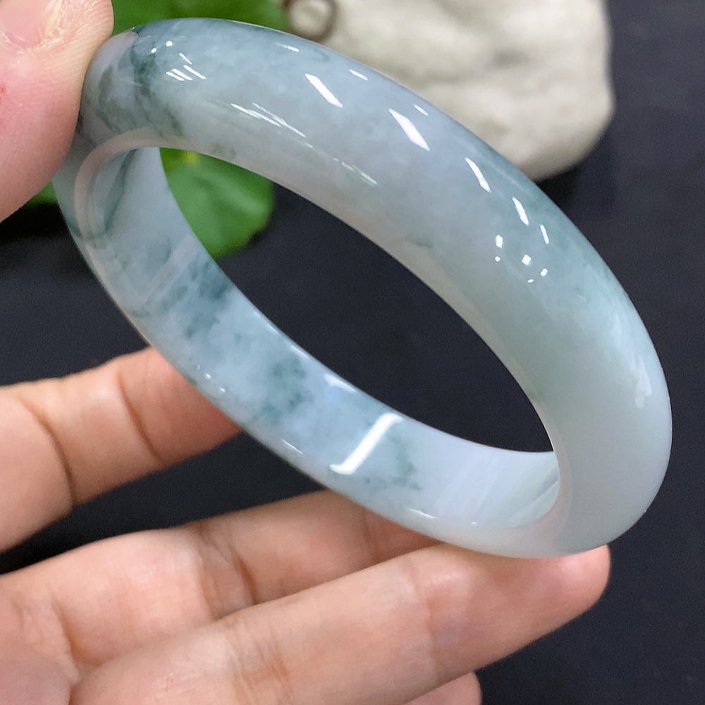 F31621786 Jadeite Regular Bangle Size 56 Total Weight Approx. 58.2g