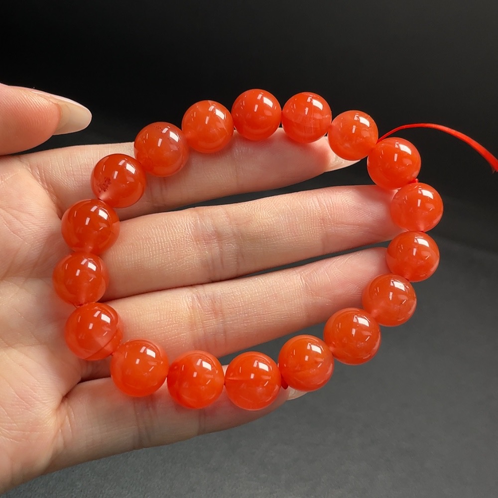 C26032846 South Red Agate Bracelet, Approx. 11.6mm, Total Weight Approx. 36.44g, Visible Organic Matter