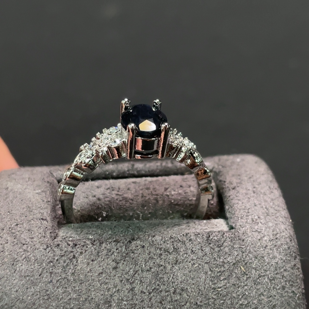 C23613247 Sapphire Ring Total Weight Approx. 2.71g Non-Gold Setting