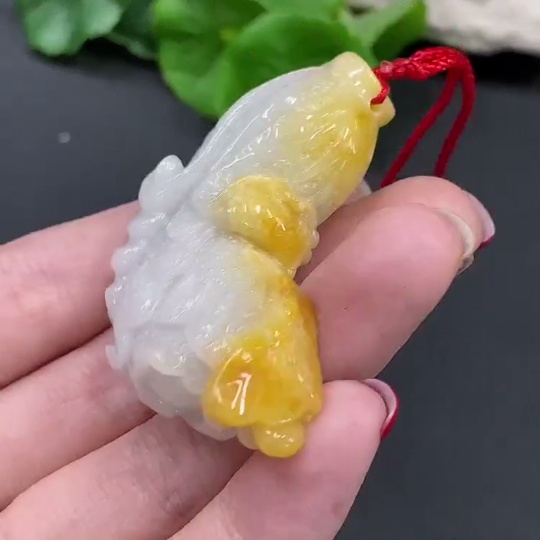 F14565480 Jadeite Cabbage Pendant (Color Origin Undetermined)