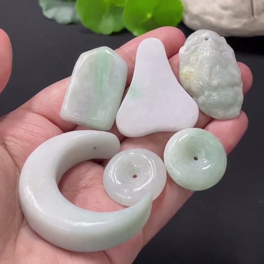 F31631782 Jadeite Pendant, Peace Buckle, Plain Pendant