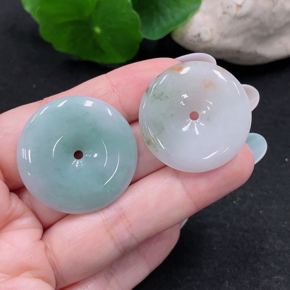 F33873899 Jadeite Pendants Sell as a Lot