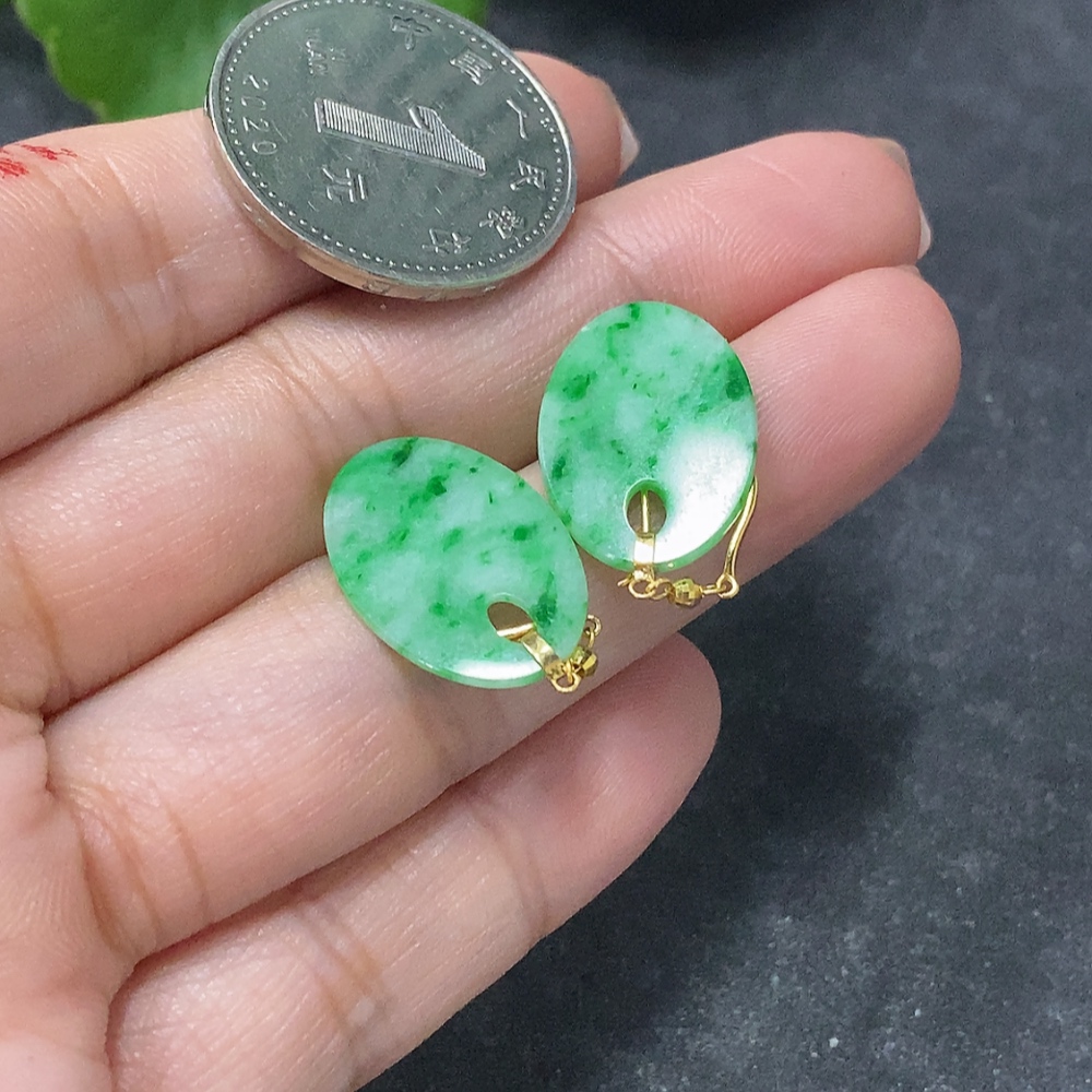 F34031101 Jadeite ear hooks pair 18k gold total weight approx.1.29g