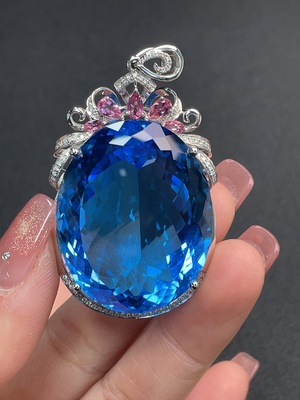 C24768950 18K Gold Topaz Pendant with Color Origin Undetermined and Pink Tourmaline, Total Weight Approx. 30.58g