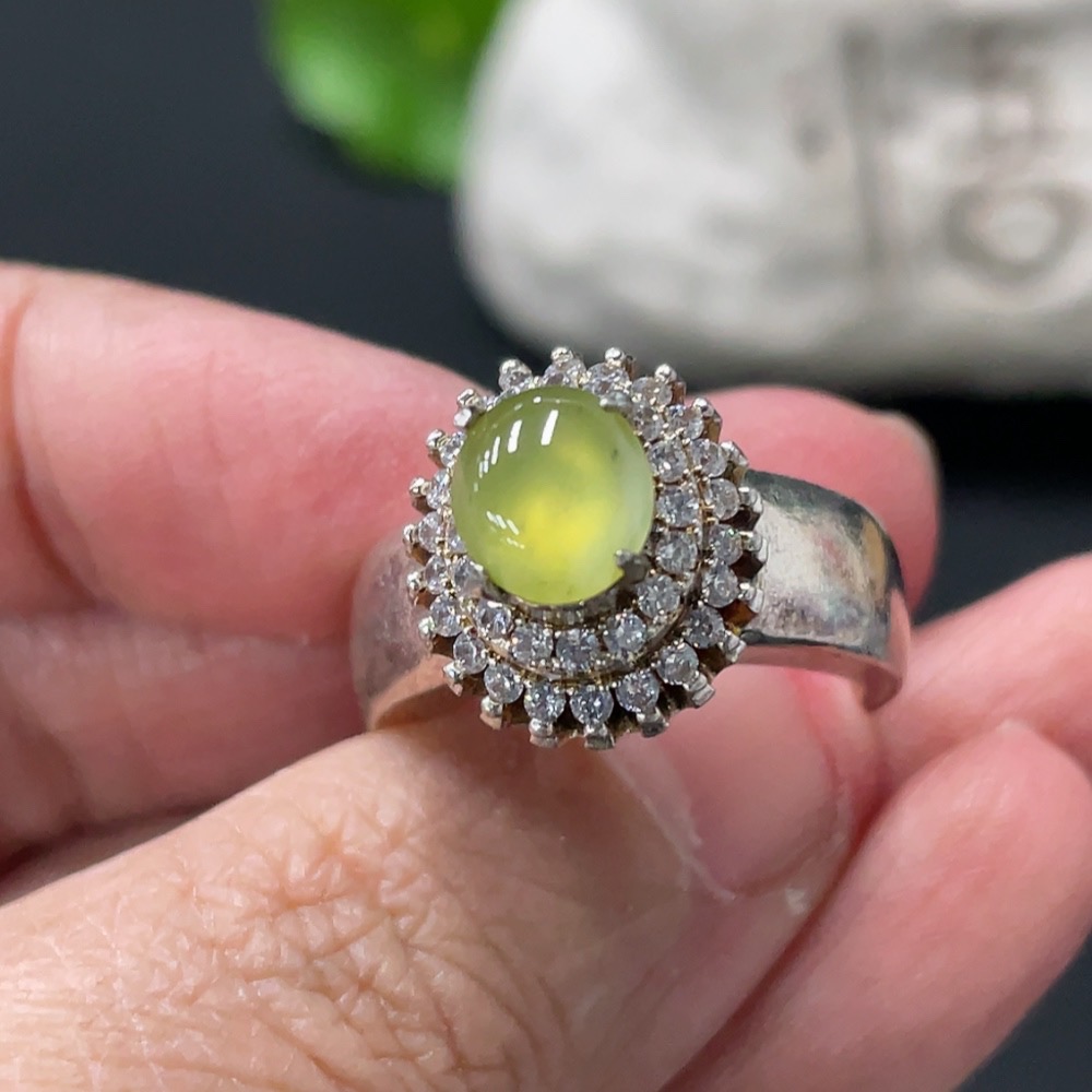 F30518611 Jadeite cabochon non-gold setting total weight about 11.49g