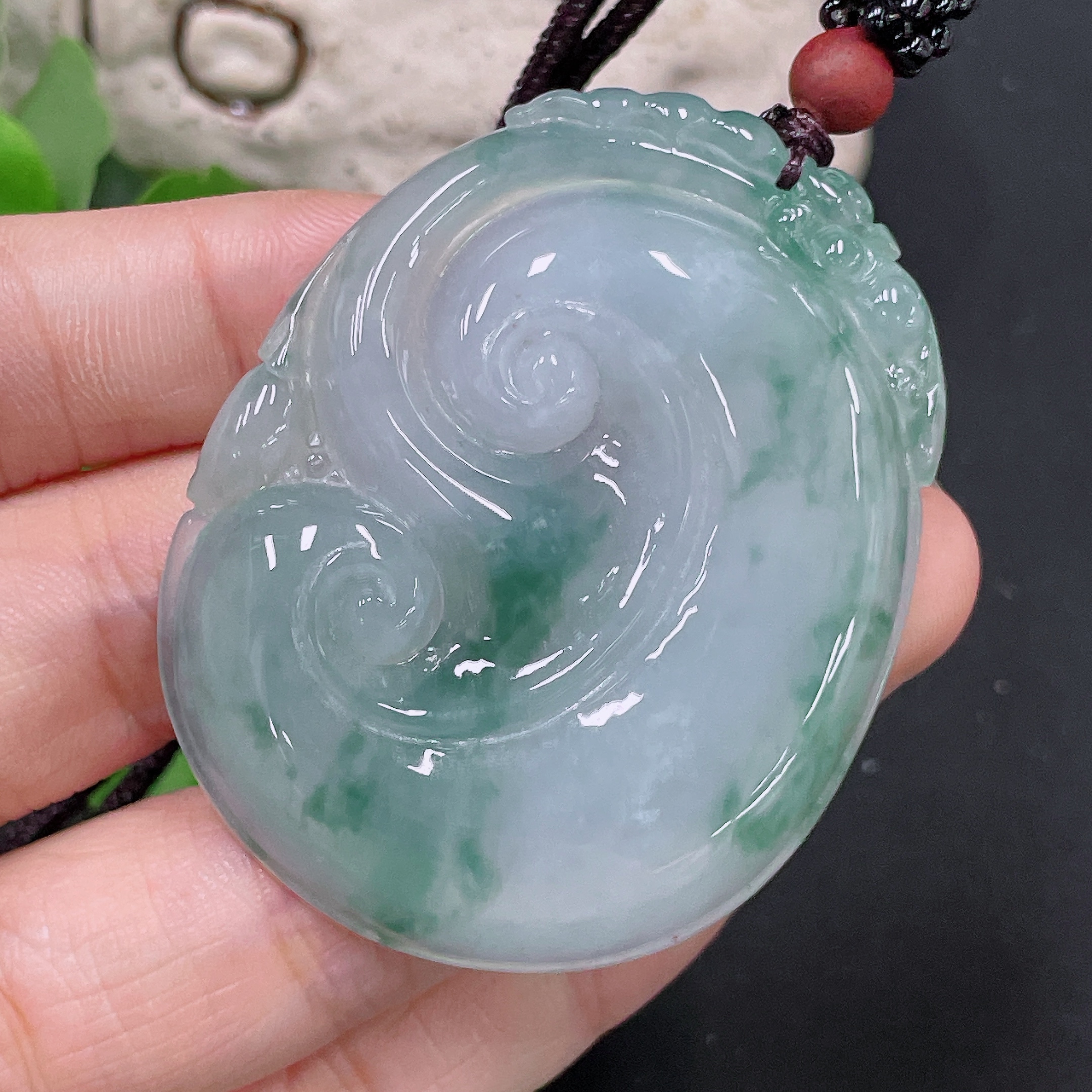 F33866084 Jadeite Ruyi Pendant with total weight approx. 33.5g including rope
