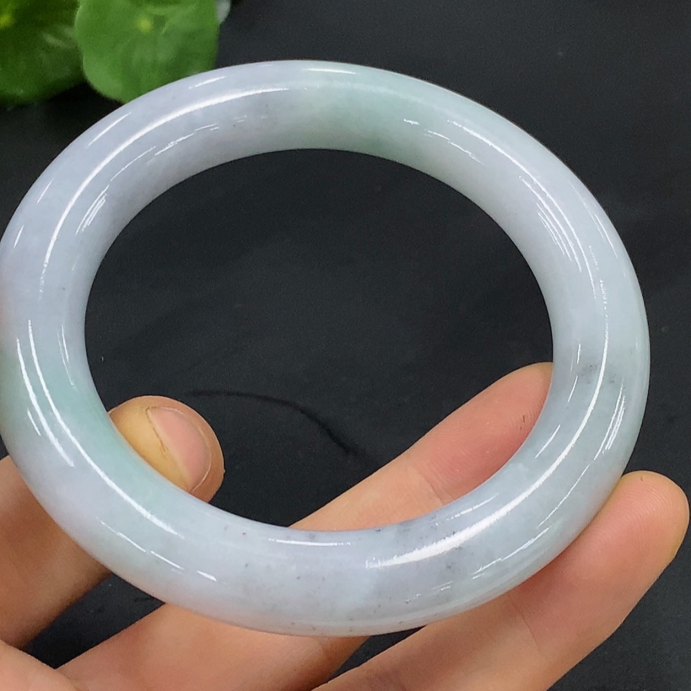 F22436934 Jadeite Round Bangle Size 57 Total Weight 79.390g